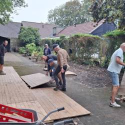 het leggen van de vlonders